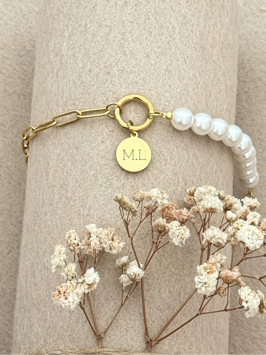 Armband Noëmi met initialen