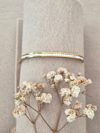Bangle met steentjes